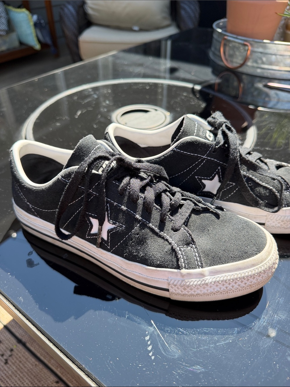 Women’s converse One Star Pro Black Suede Low-Top Sneakers with White Star